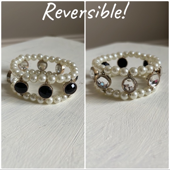 White House Black Market Jewelry - White House Black Market Pearl Reversible black Clear Stone Stretch Bracelet